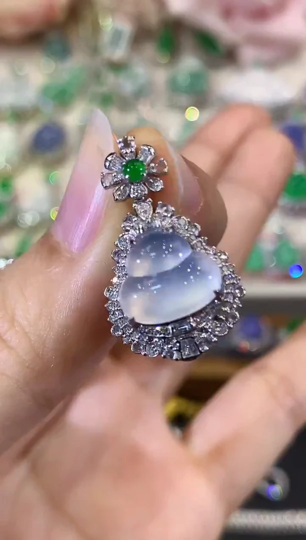 吊坠(不含链)18K金镶嵌翡翠B201 多样性一件发货