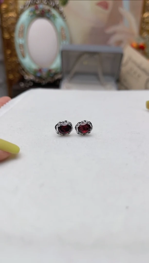 【闪购商品】石榴石（芬达石）耳钉银S925镶嵌ap6472耳钉