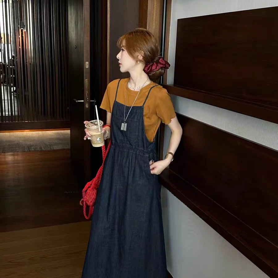 411-2短袖T恤打底衫长款吊带裙牛仔背带裙两件套