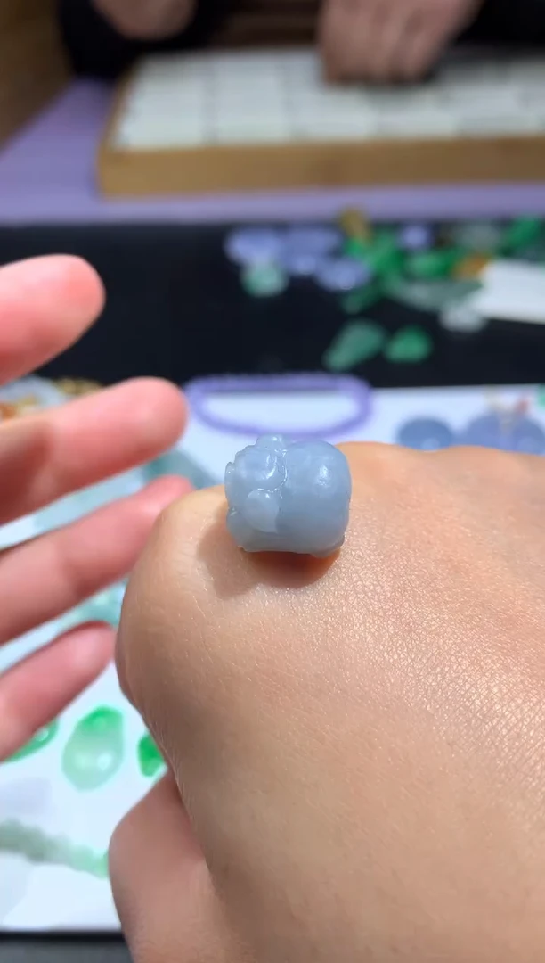 未镶嵌定制翡翠毛货