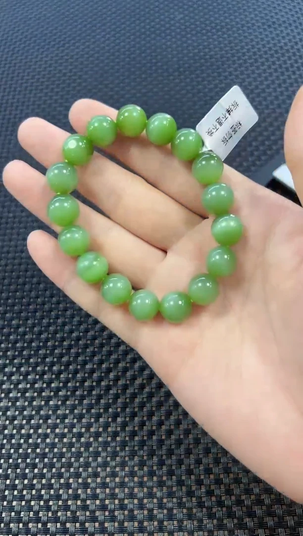 未镶嵌手串和田玉 约11mm+ (多样性发一件)407