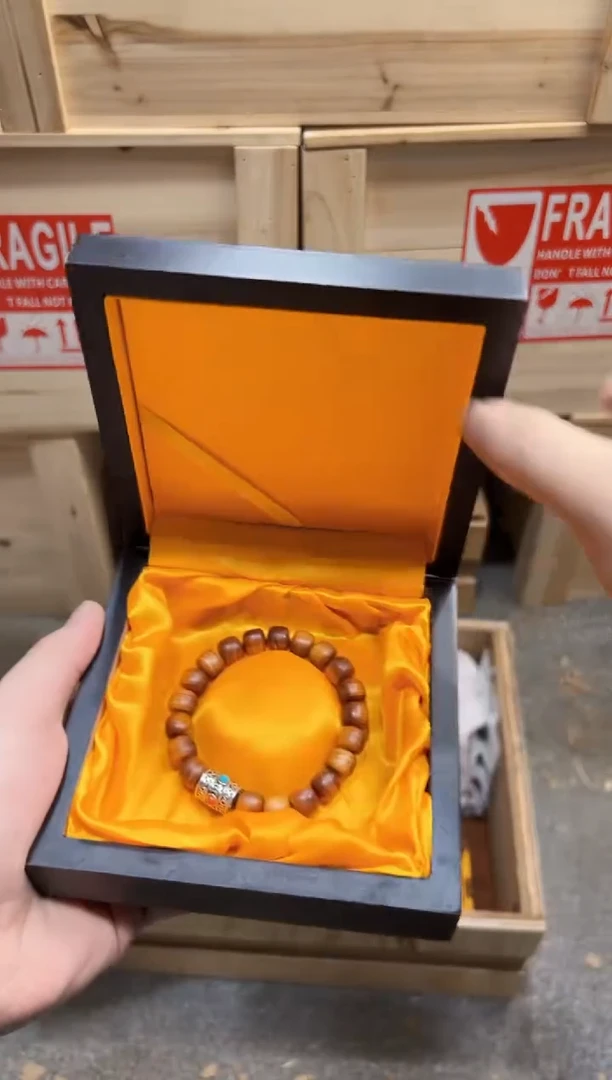 陈氏文玩云仓木制类手串无礼盒YS1522