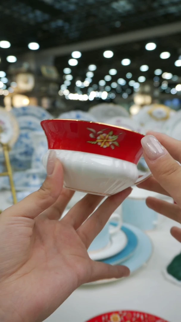 骨瓷娜娜中古瓷器如图所示175