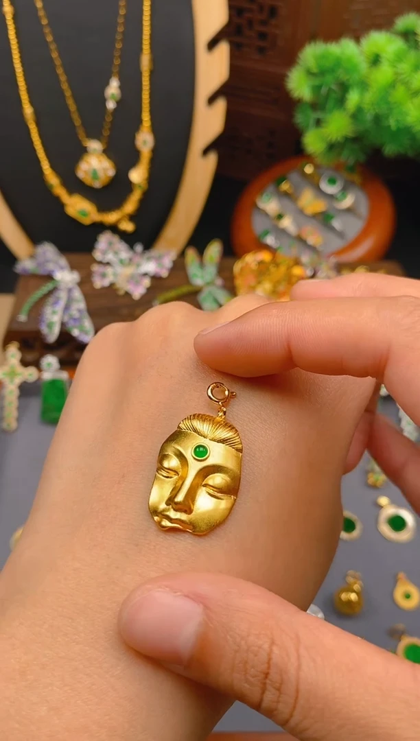【闪购商品】翡翠吊坠(不含链)银S925镶嵌佛面