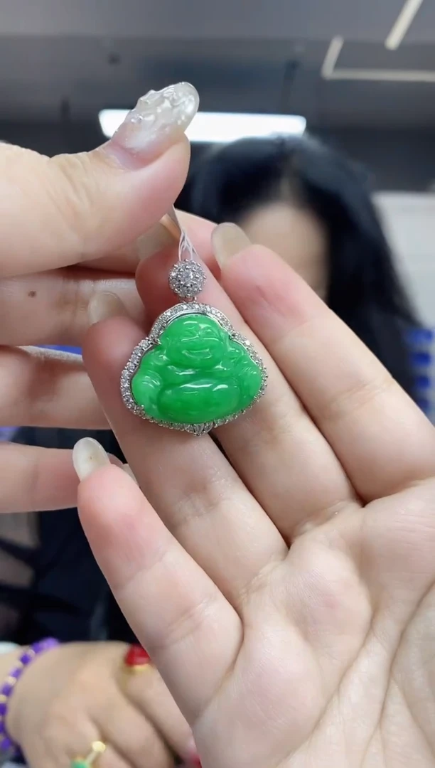 【闪购商品】翡翠吊坠(不含链)未镶嵌多样性发其一颜色微差