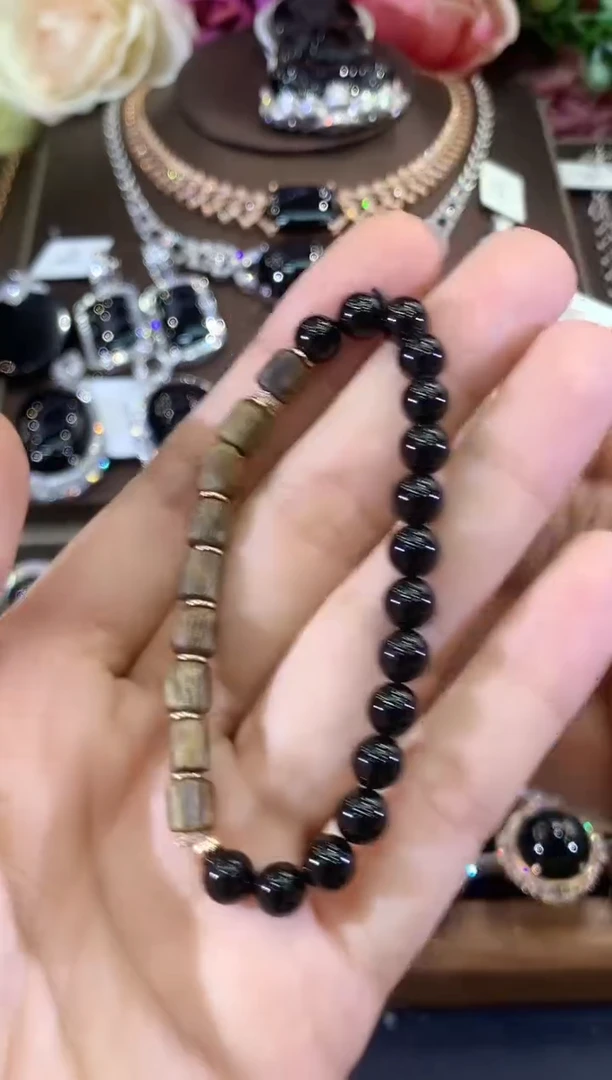 18K金镶嵌手串翡翠B123