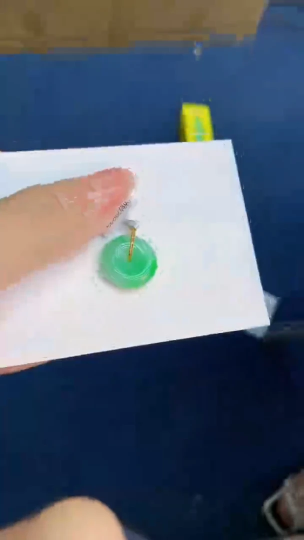 翡翠18K金镶嵌颈饰           1