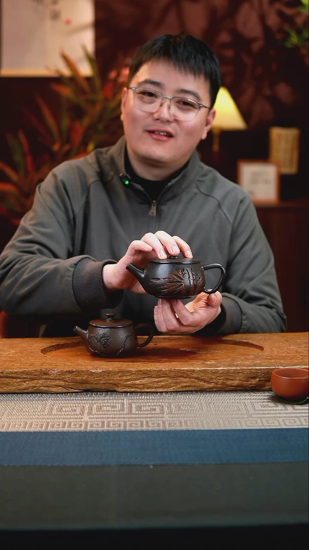 胡****鱼【300】竹子1个，单壶。