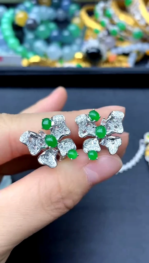 18K金镶嵌翡翠耳饰631-中国好珍宝