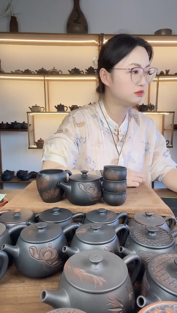 建水紫陶荷花400cc+1公道+3小(老款)