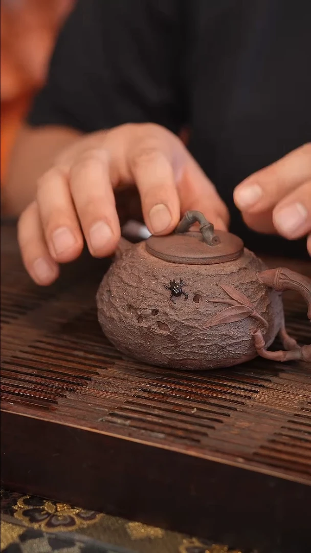 茶壶紫砂原矿手工制作