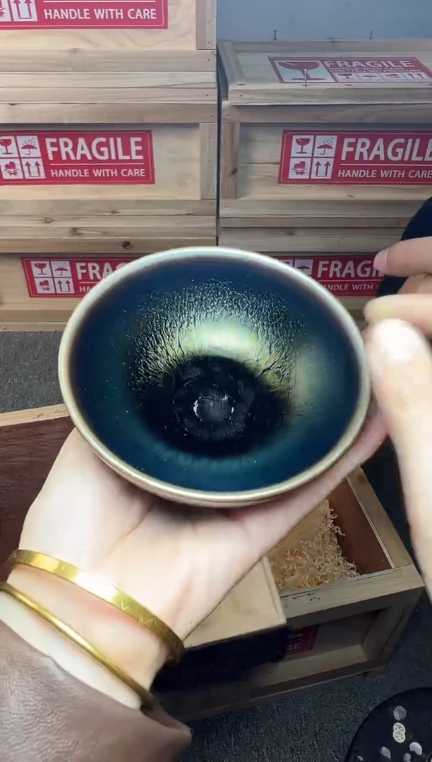 茶盏彩蝶 建窑建盏主人杯