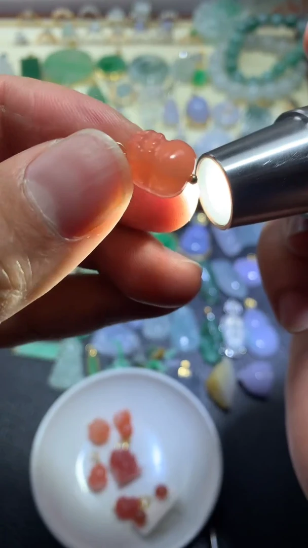 【闪购商品】南红玛瑙颈饰合金005南红吊坠