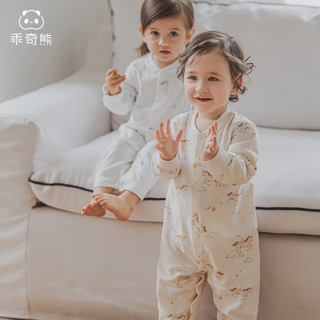 乖奇熊马年宝宝长袖连体衣春秋季纯棉睡衣居家服婴幼儿哈衣爬爬服