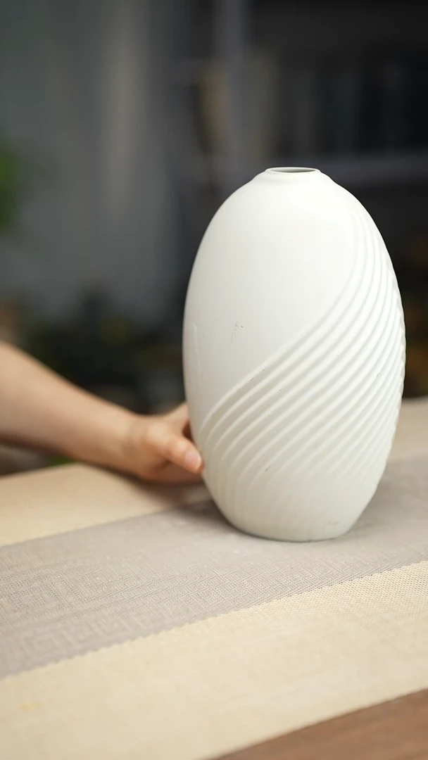 花器斜纹水滴高26