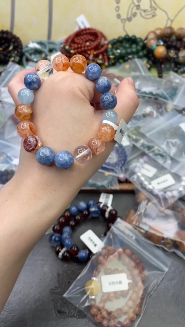 未镶嵌蓝晶石手串393