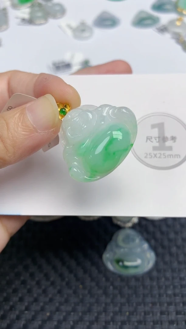 颈饰18K金镶嵌翡翠天然缅甸A货翡翠百元以上9元证书费自理