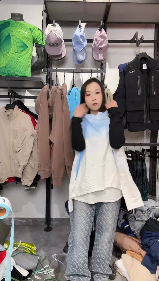 1411 编码 瑕疵款直播间过款为准 尺码   身高  S