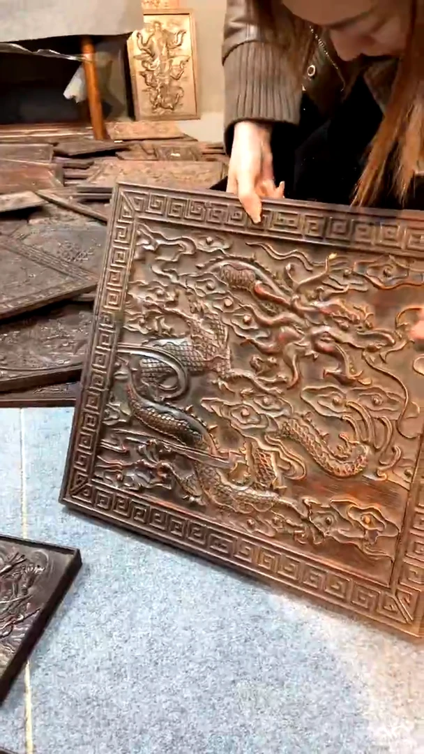 【闪购商品】木紫檀雕刻一物一拍一直播为准