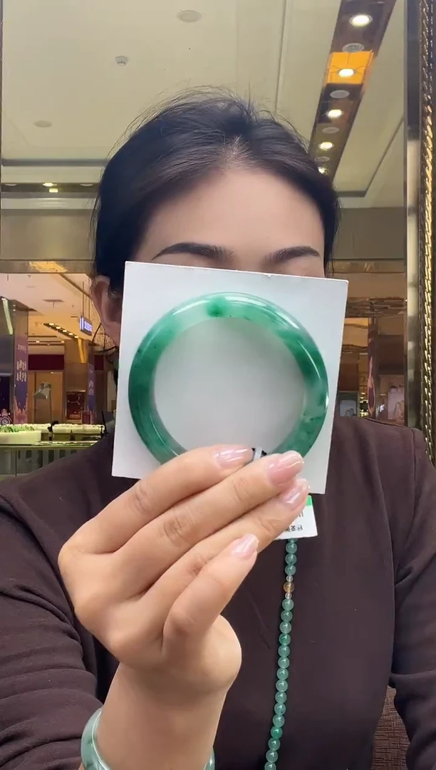 未镶嵌手镯石英质玉8