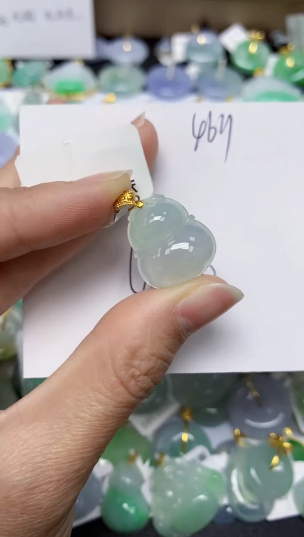 【闪购商品】翡翠颈饰18K金镶嵌 天然翡翠A货