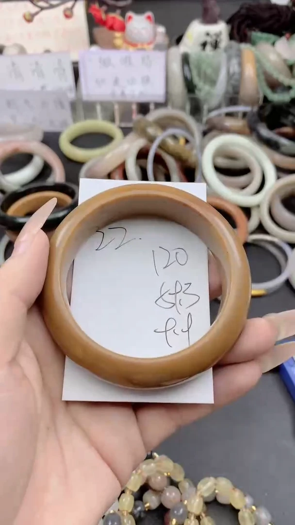 未镶嵌手镯石英质玉120