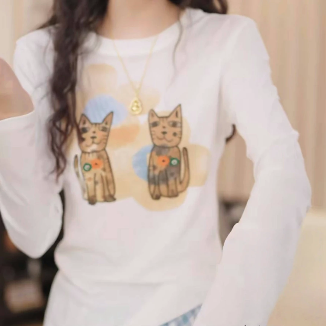 设计感白色卡通猫咪印花长袖T恤女2025新款春夏减龄修身防晒上衣