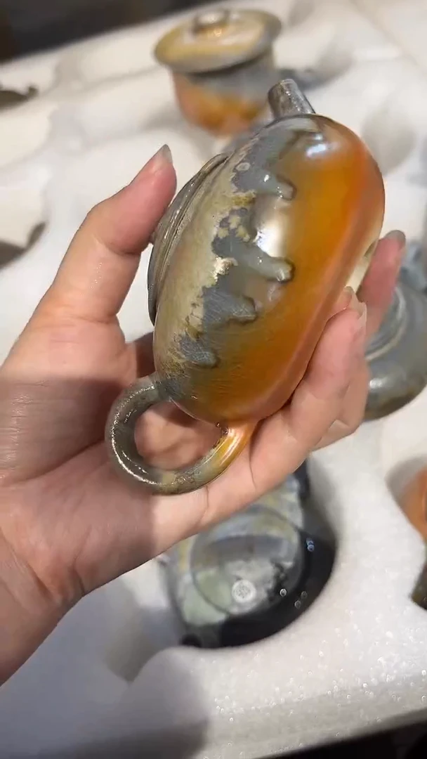 壶932号容量120-130ML中白泥