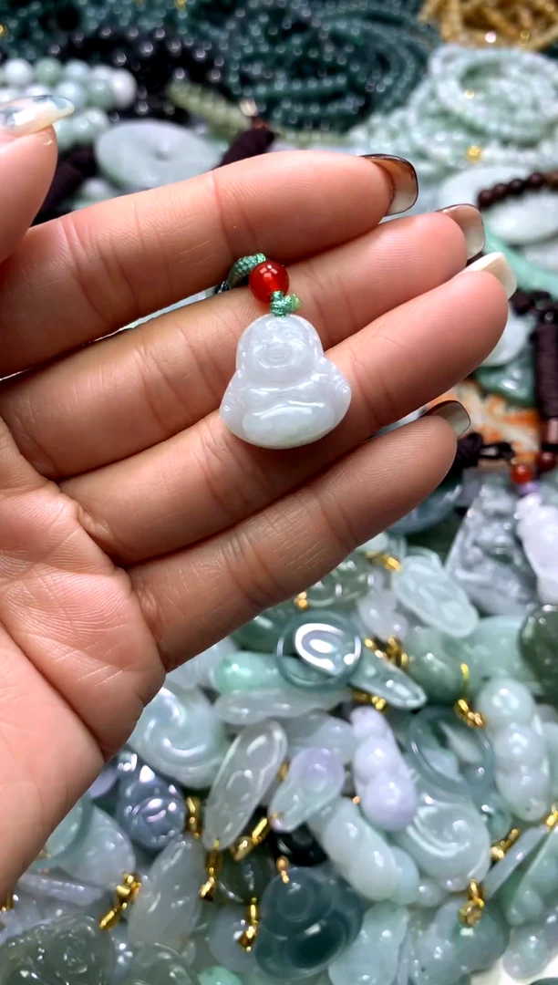 颈饰未镶嵌翡翠1