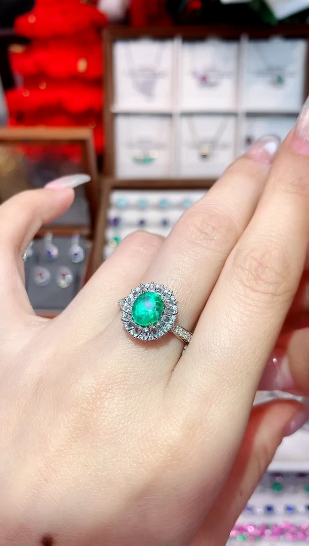 18K金镶嵌戒指祖母绿1.06ct/天然宝石/七天无理由