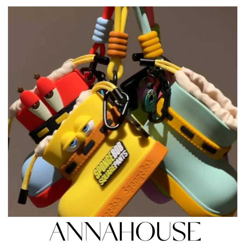 ANNAHOUSE新款海绵宝宝正版授权雨靴包潮人耳机包休闲鞋零钱包ZW