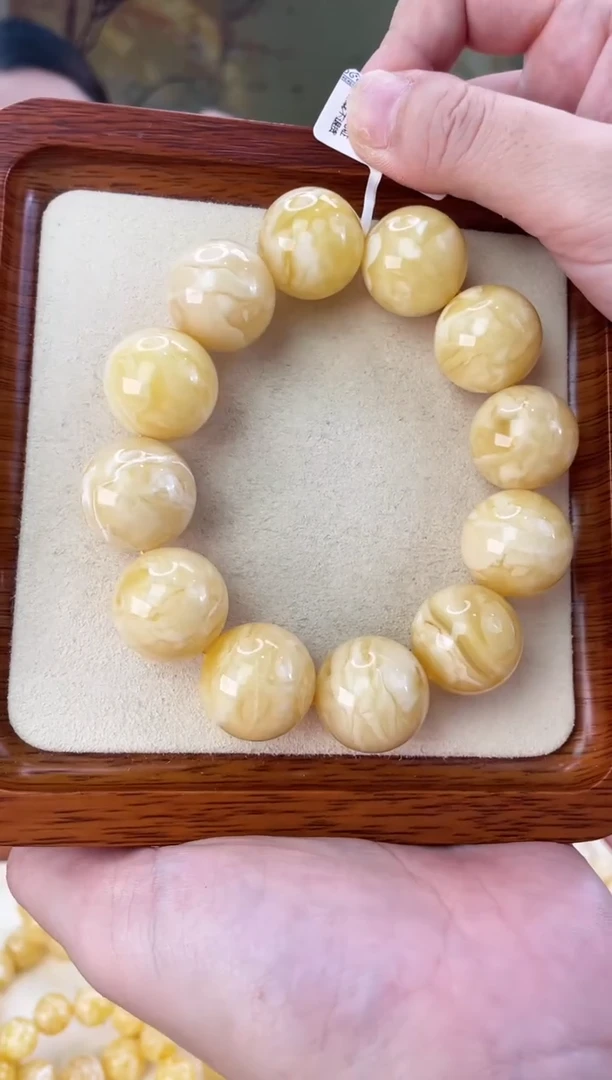 未镶嵌蜜蜡裸石手串