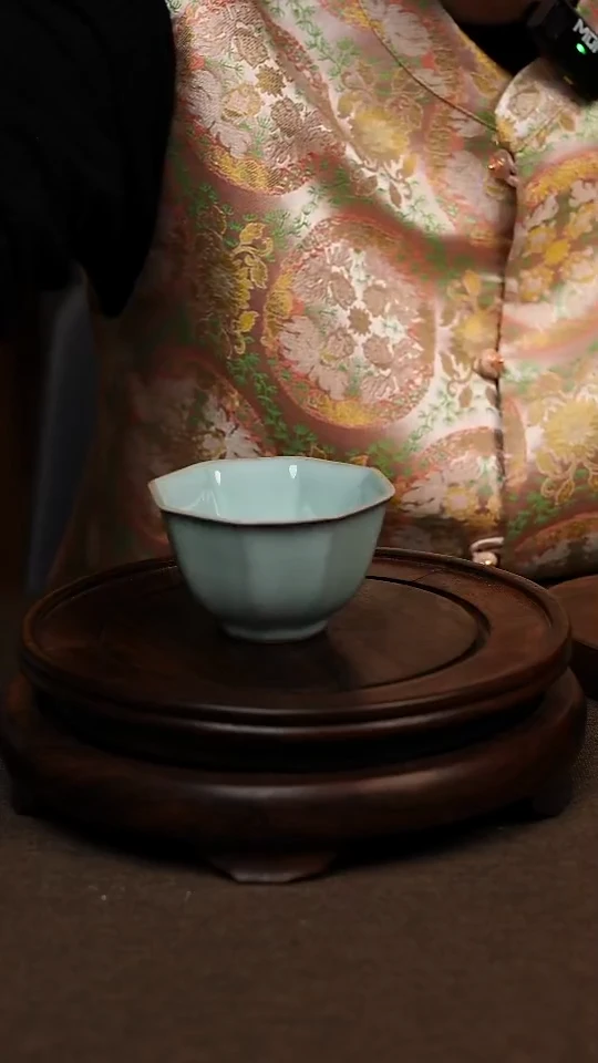 天青色八方杯80ml微瑕不带礼盒