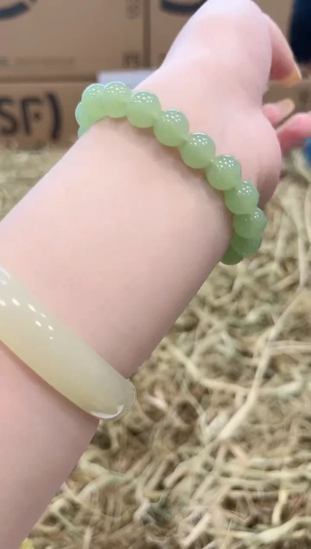 未镶嵌手镯石英质玉H20