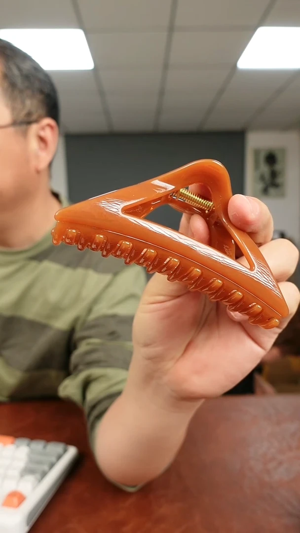 非金属布艺抓夹