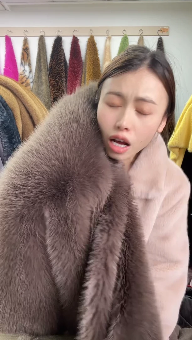 狐狸毛A14尺寸1.7*2