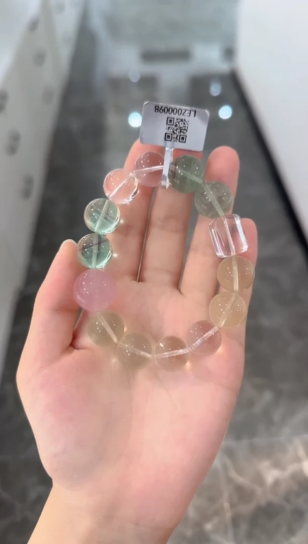 水晶手串未镶嵌手串