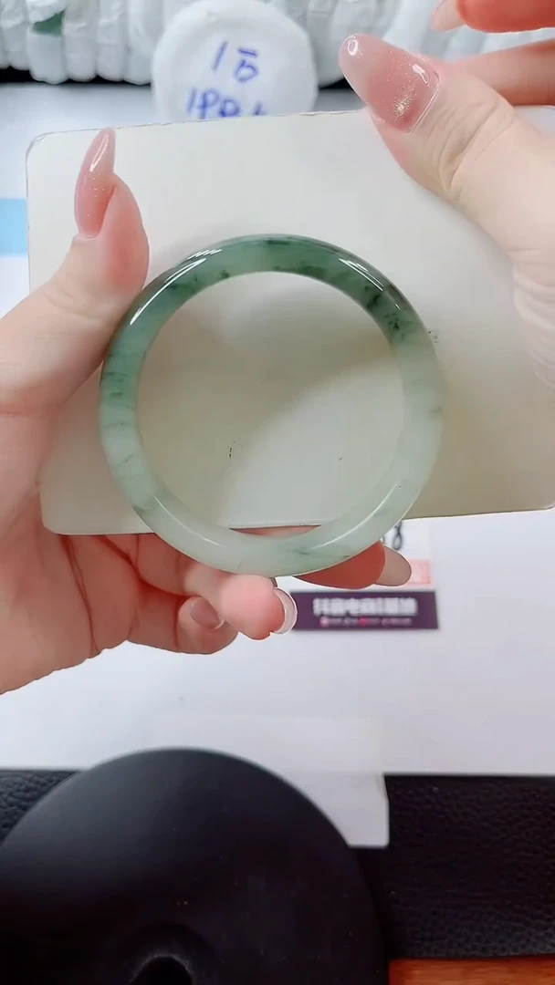 石英质玉手镯未镶嵌多样性发货L438