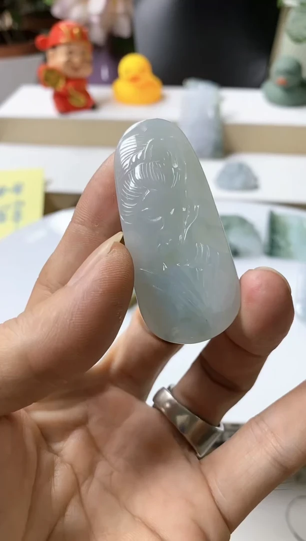颈饰未镶嵌翡翠聚****涂天然缅甸翡翠A货