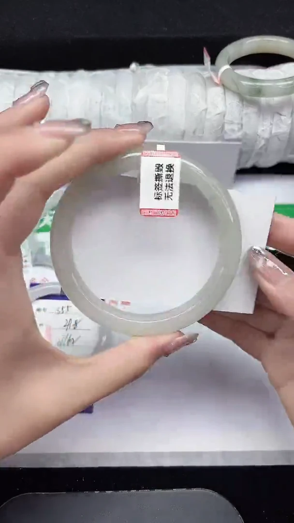 未镶嵌手镯石英质玉356-62/63