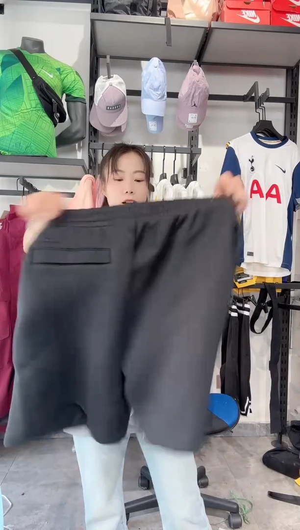 1493 编码 瑕疵款直播间过款为准 尺码