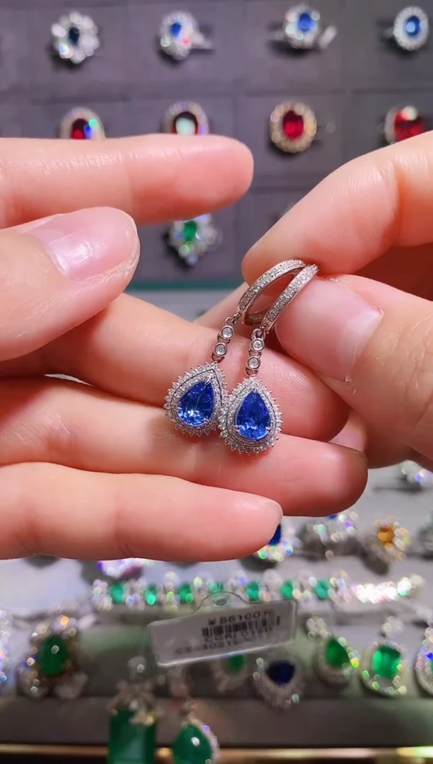 【闪购商品】蓝宝石18K金耳饰18K金镶嵌1.7克拉