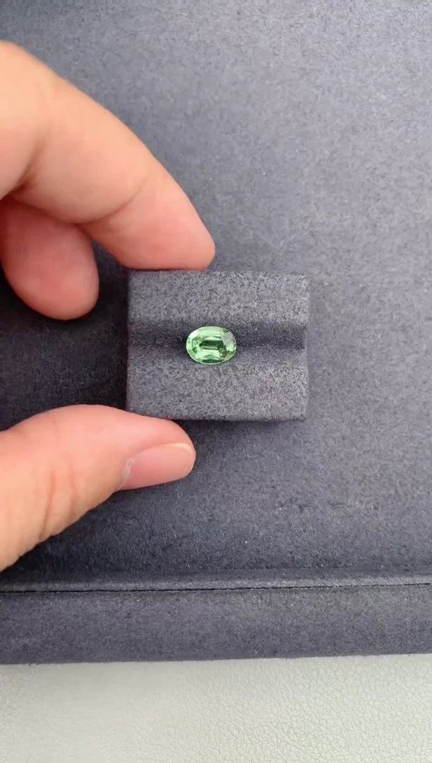 未镶嵌珠宝半成品碧玺1.3ct碧玺  GD