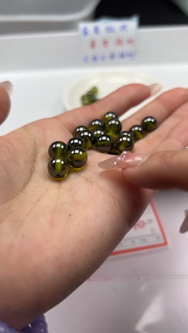 未镶嵌颈饰尖晶石x126绿锆*石10mm*4颗