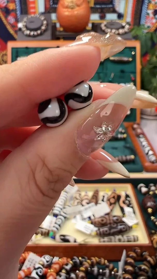 玛瑙/玉髓颈饰未镶嵌1.（微瑕随机发货）