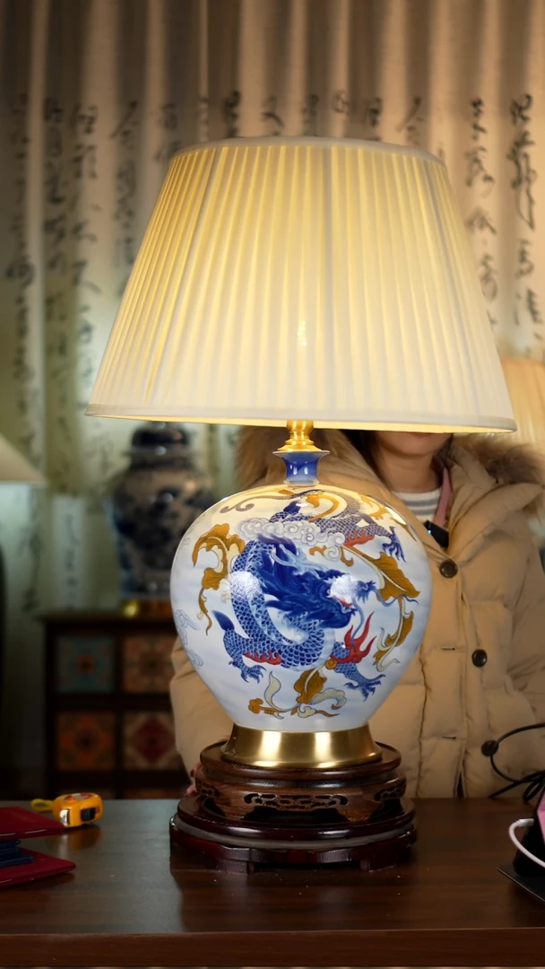 圆形款陶瓷台灯景德镇