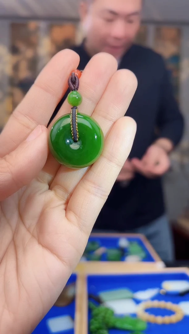【闪购商品】和田玉挂件未镶嵌拍一发一