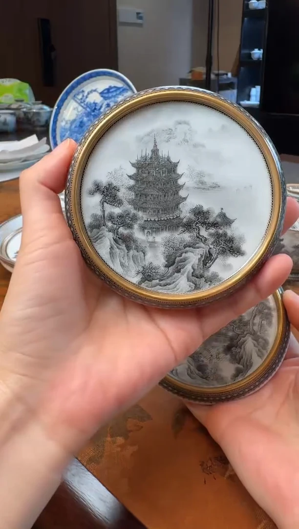 苍*手绘墨彩黄鹤楼盖置