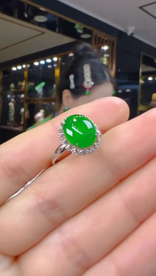 翡翠戒指18K金镶嵌169