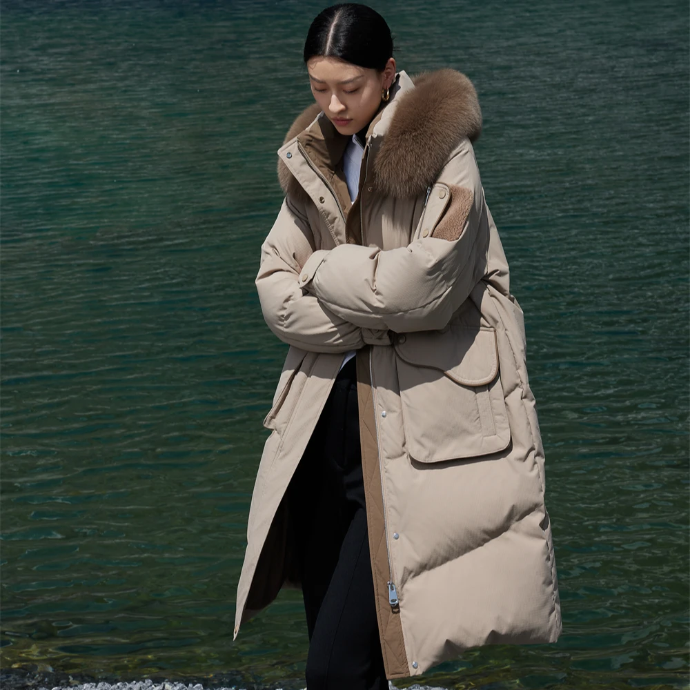 824Y820 长款大毛领连帽宽松白鸭绒羽绒服